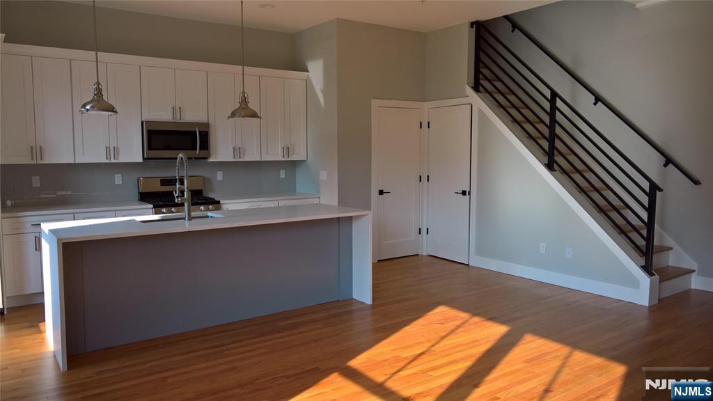 384 Paterson Avenue, Unit 203 East Rutherford, NJ 07073 - Photo 1 of 33 Gallery Image 1