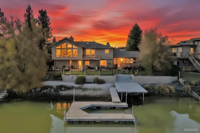 $2,595,000 | 2202 Balboa Drive, South Lake Tahoe, CA 96150