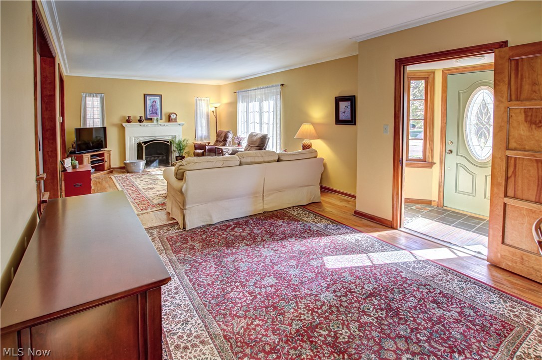 1250 Castleton Road Cleveland Heights, OH 44121 - Photo 4 of 33