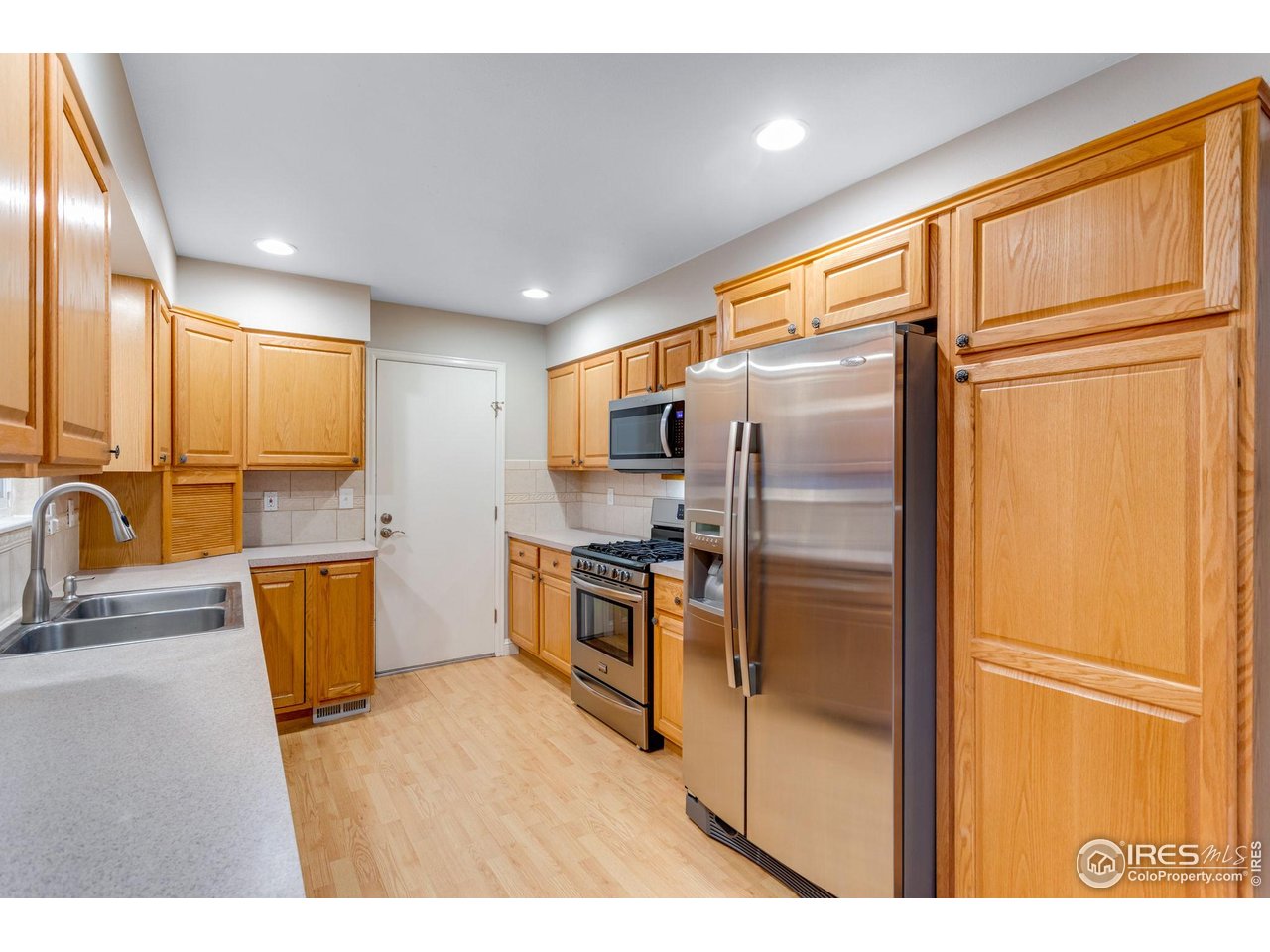 3006 Stanford Road Fort Collins, CO 80525 - Photo 8 of 48 Gallery Image 8
