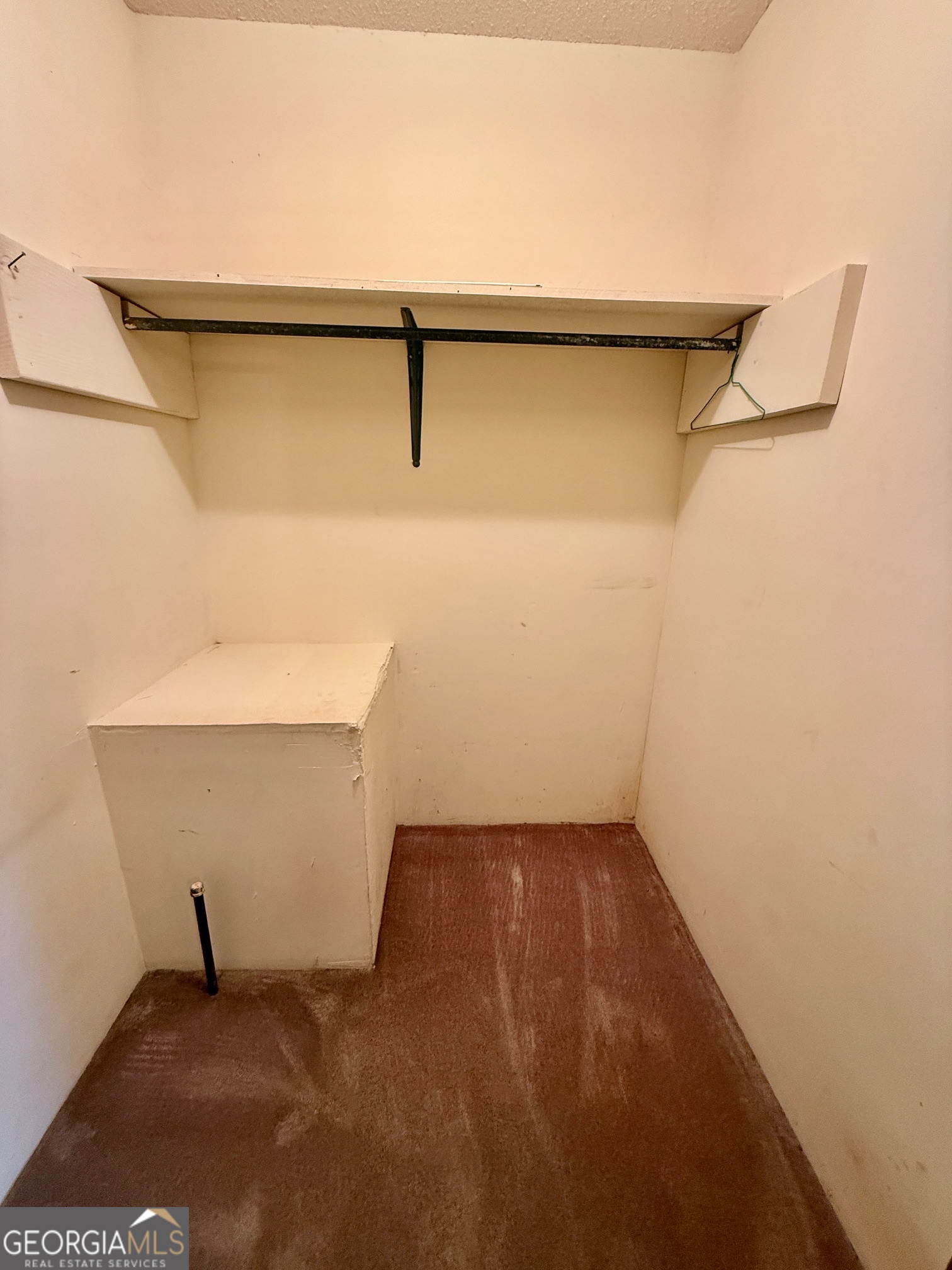 5741 Lawrence Court Macon, GA 31216 - Photo 9 of 22 a view of small space