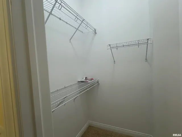 $2,800 | 3011 Belmont Place, Bettendorf, IA 52722