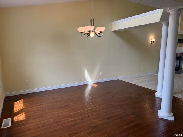 $2,800 | 3011 Belmont Place, Bettendorf, IA 52722