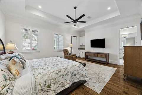 $899,000 | 1525 Early Lane, Houston, TX 77055