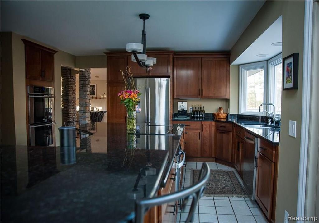 2430 Lake George Road Leonard, MI 48367 - Photo 9 of 29