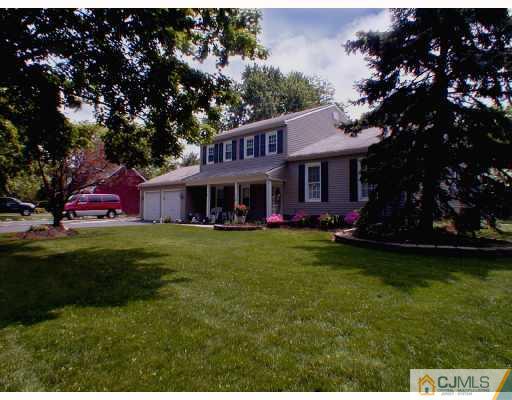 18 Crown Road Somerset, NJ 08873 - Photo 1 of 8 Gallery Image 1