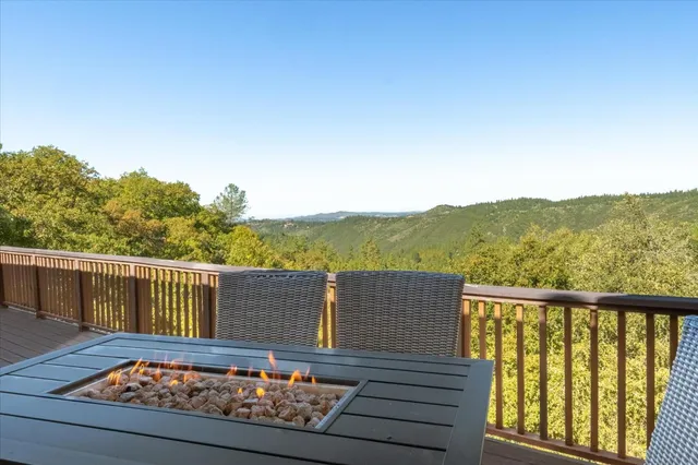 $1,100,000 | 5350 Wylderidge Drive, Murphys, CA 95247