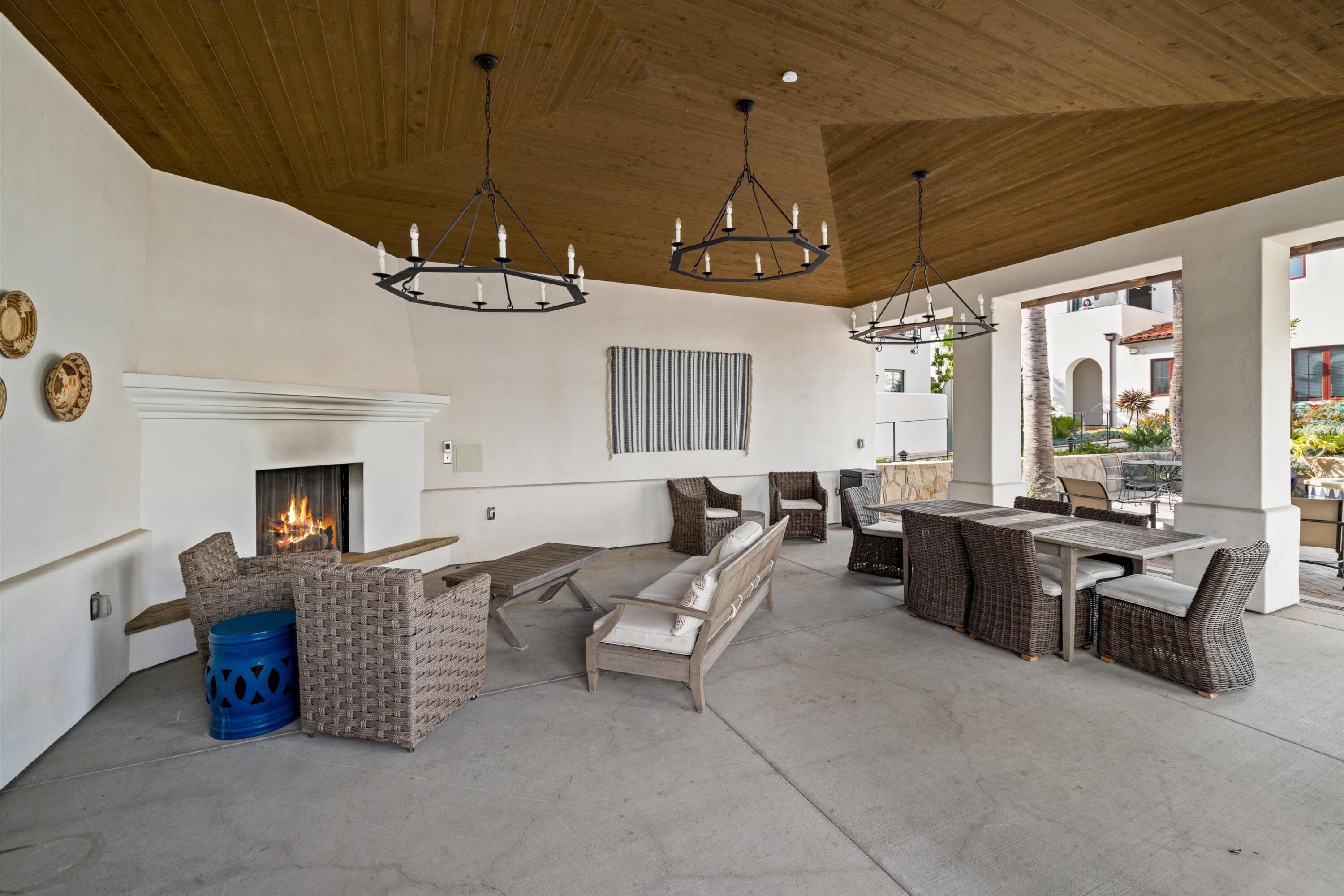 3728 State Street, Unit 131 Santa Barbara, CA 93105 - Photo 23 of 24 25-7L5A7069