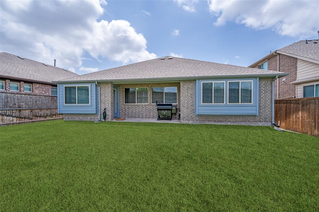 1305 Coyote Ridge Aubrey, TX 76227 - Photo 22 of 33
