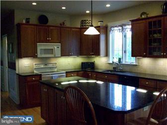 3035 Walton Road Jamison, PA 18929 - Photo 3 of 12 Kitchen