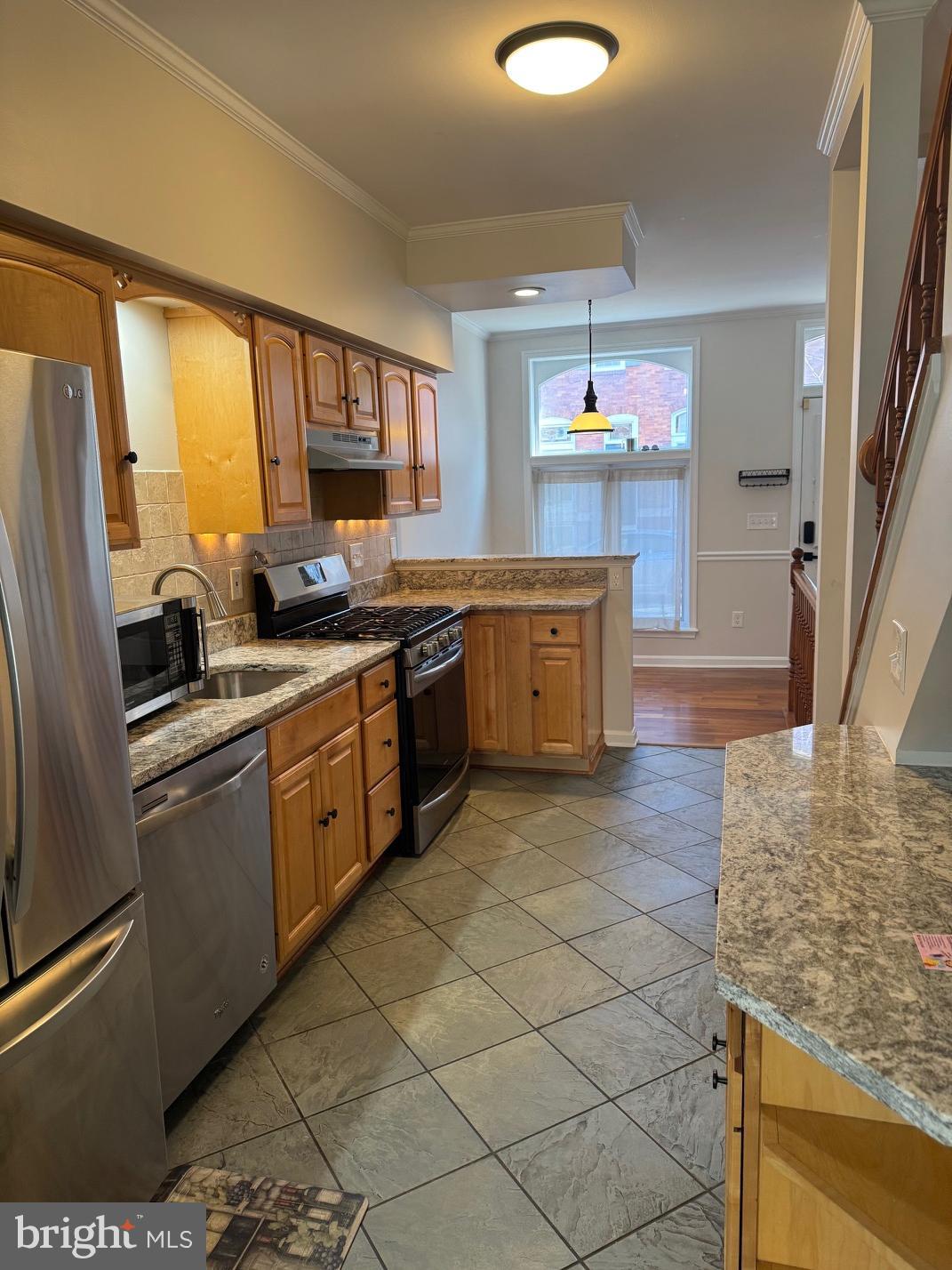 606 South Belnord Avenue Baltimore, MD 21224 - Photo 24 of 40