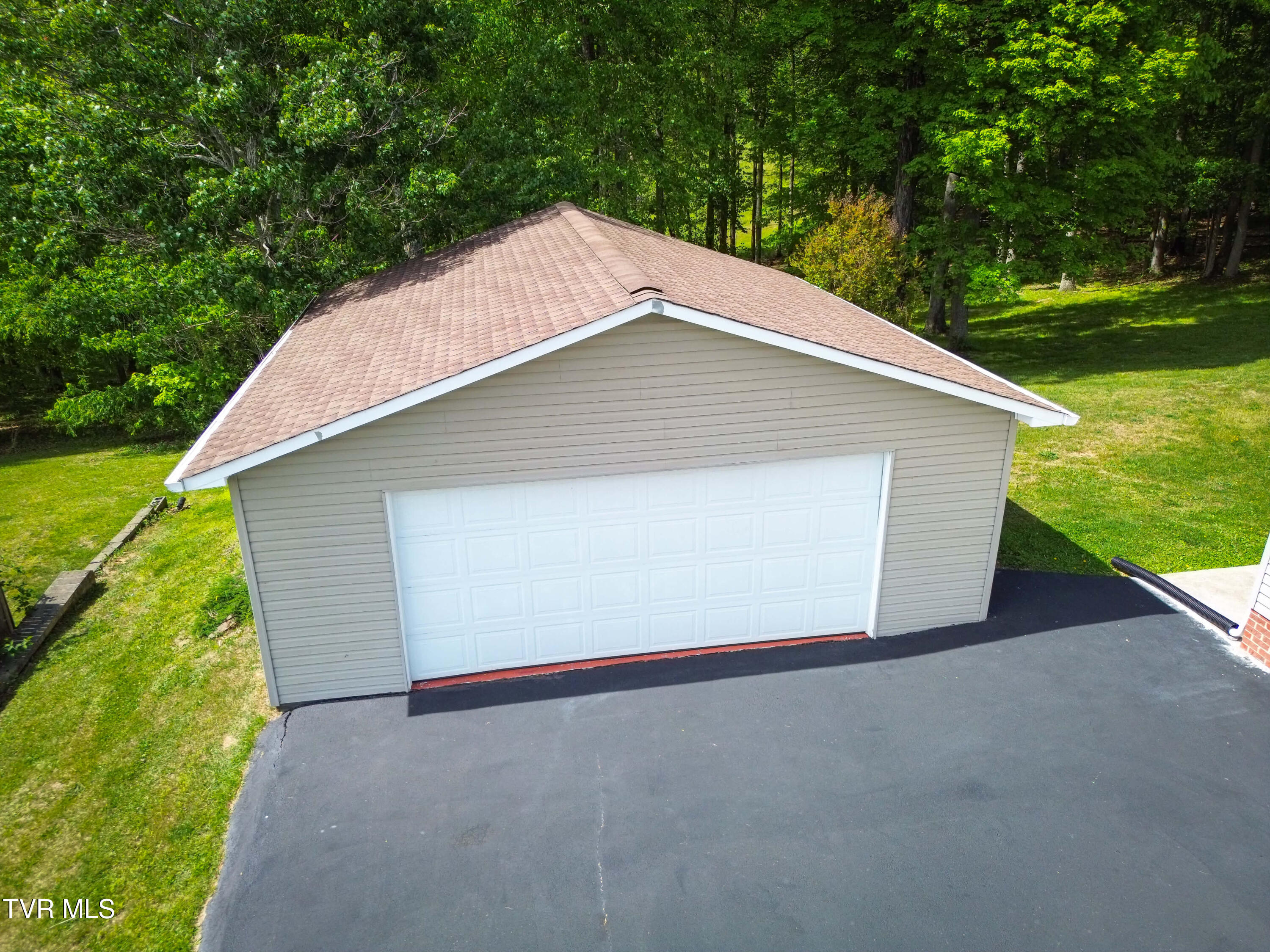 30221 Old Saltworks Road Meadowview, VA 24361 - Photo 16 of 45 Messenger_creation_CEB41717-B5FD-4812-91