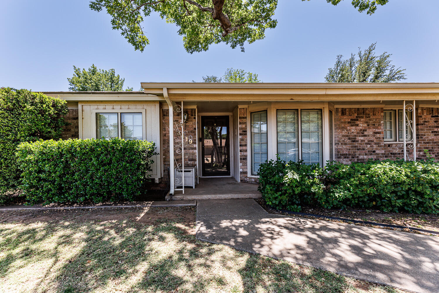 4419 79th Street Lubbock, TX 79424 - Photo 2 of 47 Front Porch