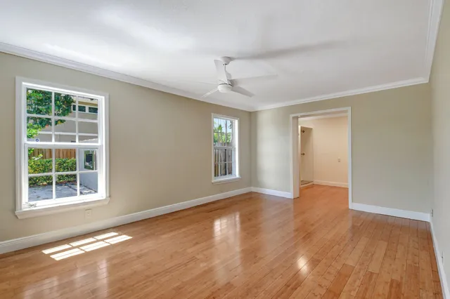 a view of an empty walk in closet