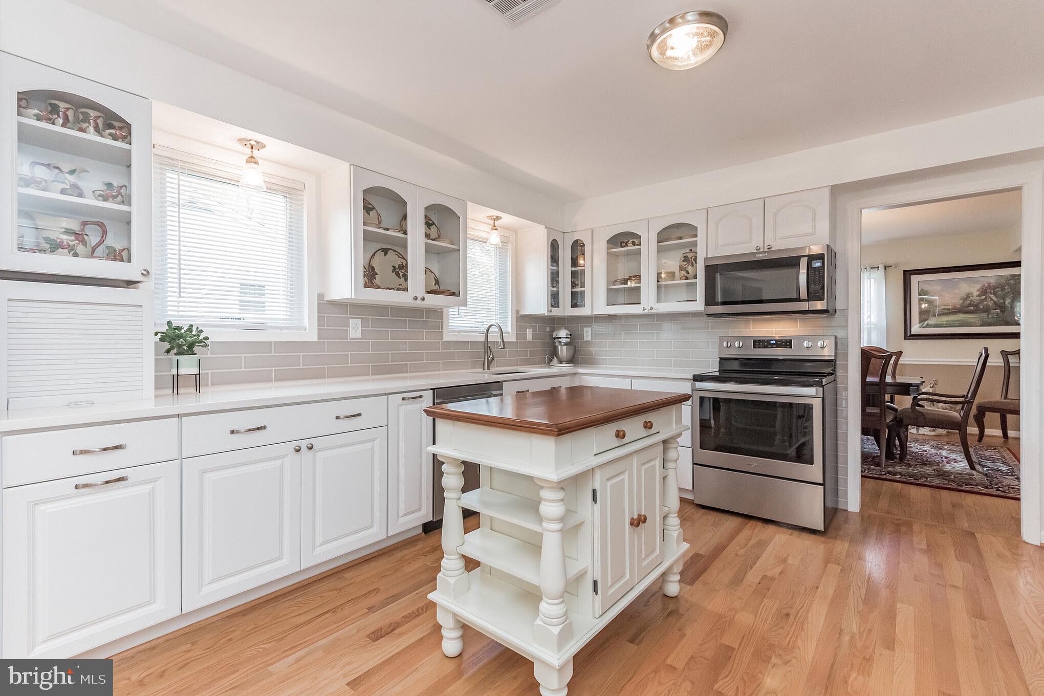 196 Sillery Bay Road Pasadena, MD 21122 - Photo 13 of 43 Gallery Image 13
