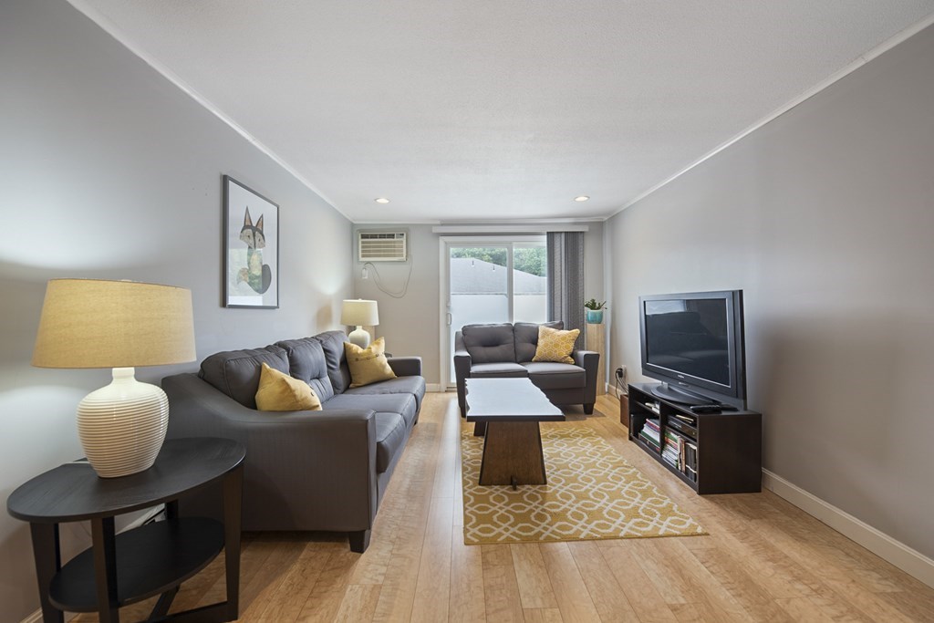 91 Leonard Road, Unit 91 Boxborough, MA 01719 - Photo 3 of 22 Gallery Image 3