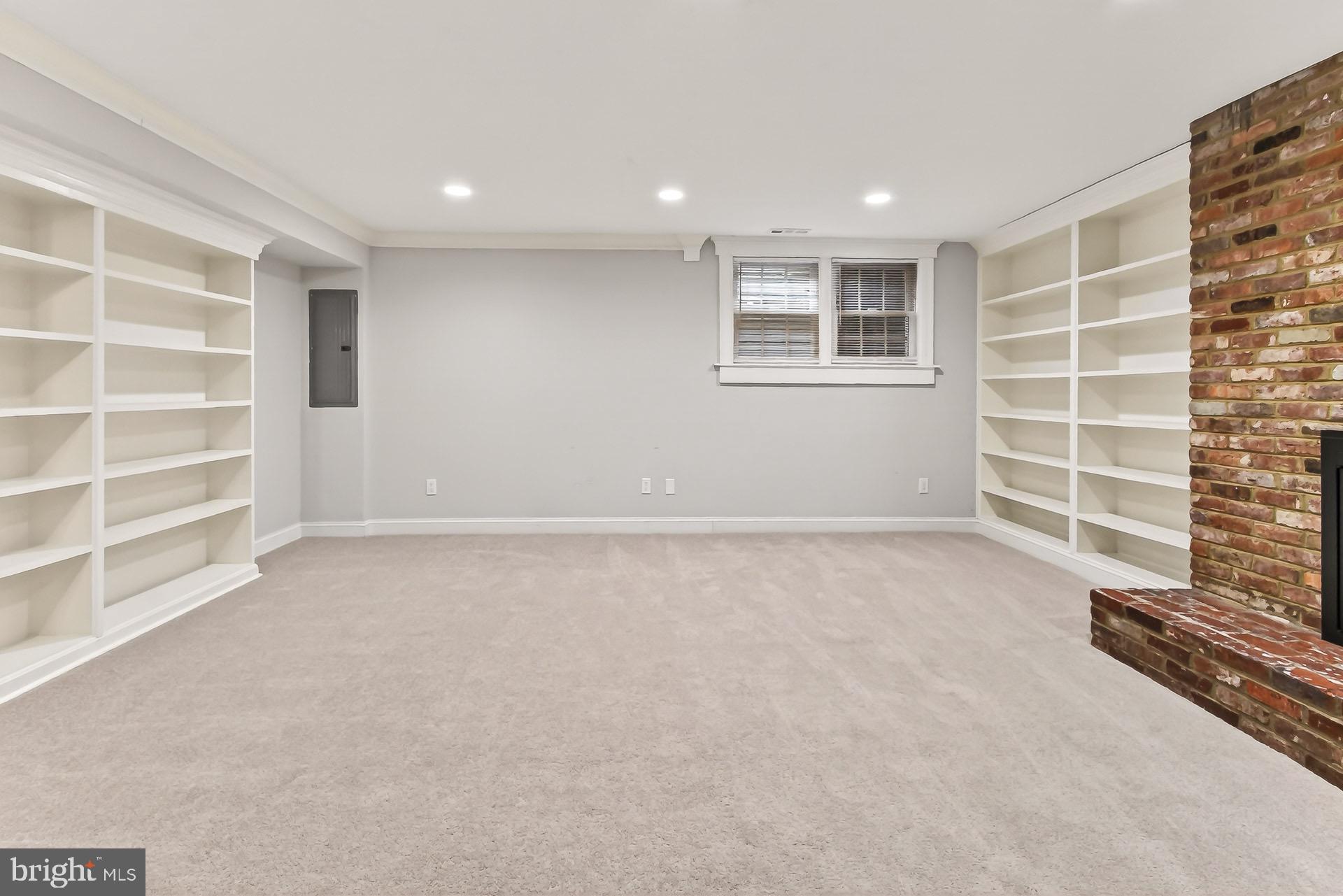 1955 Kirby Road Falls Church, VA 22043 - Photo 29 of 44 Great built-ins!
