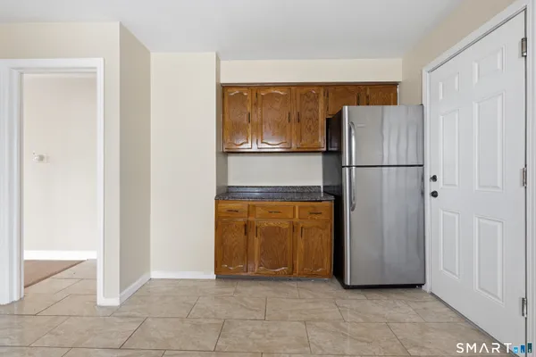 $2,200 | 972 Capitol Avenue, Unit 1, Bridgeport, CT 06606