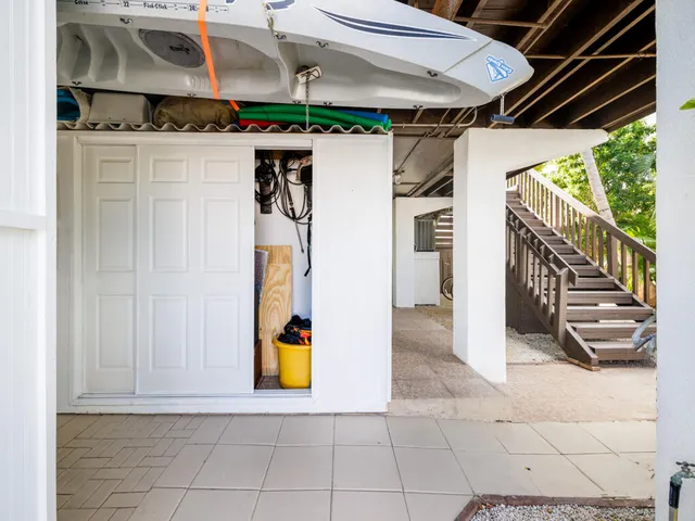 $999,000 | 29559 Ranger Avenue, Big Pine Key, FL 33043