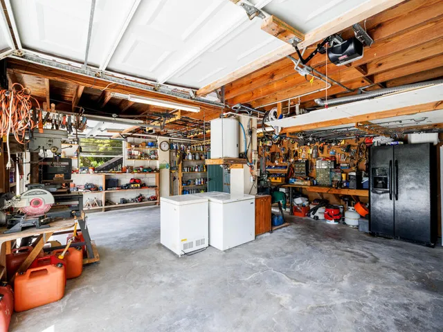 $999,000 | 29559 Ranger Avenue, Big Pine Key, FL 33043