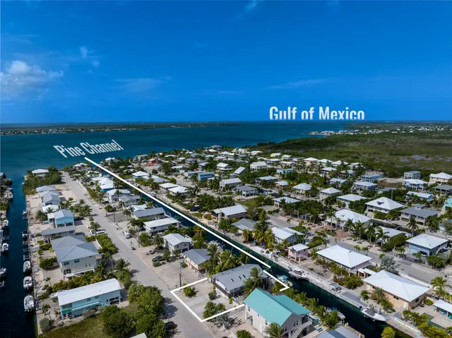 $999,000 | 29559 Ranger Avenue, Big Pine Key, FL 33043