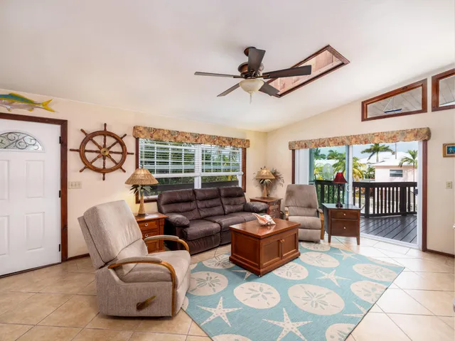 $999,000 | 29559 Ranger Avenue, Big Pine Key, FL 33043