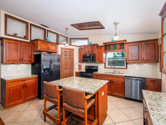 $999,000 | 29559 Ranger Avenue, Big Pine Key, FL 33043