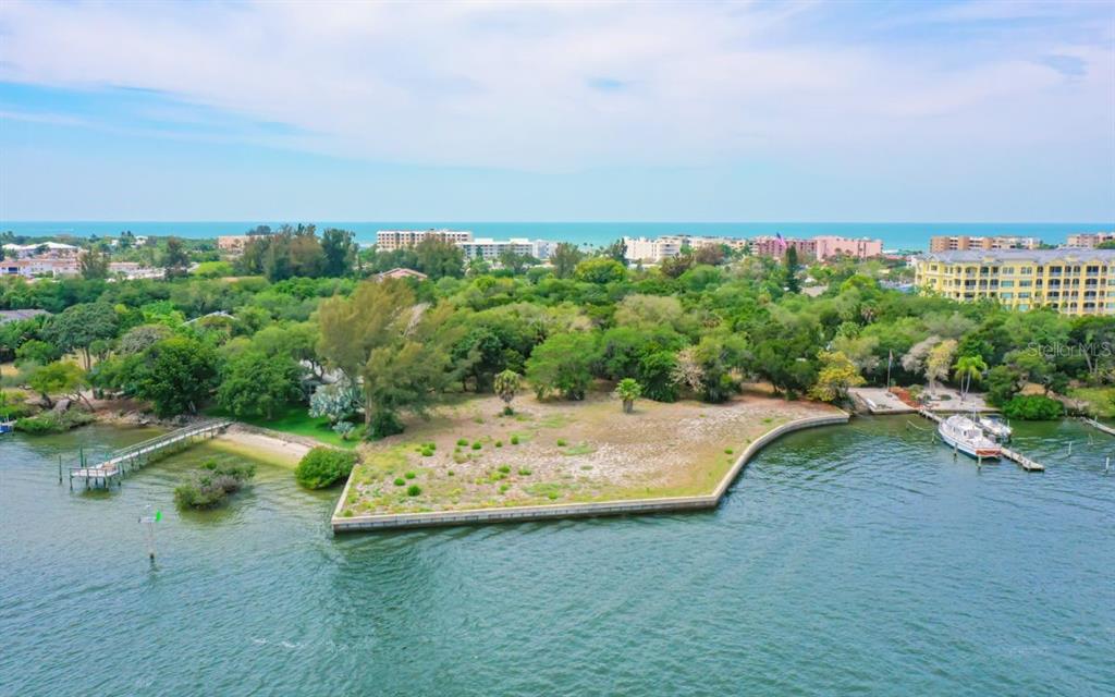 6559 Peacock Road Sarasota, FL 34242 - Photo 16 of 17