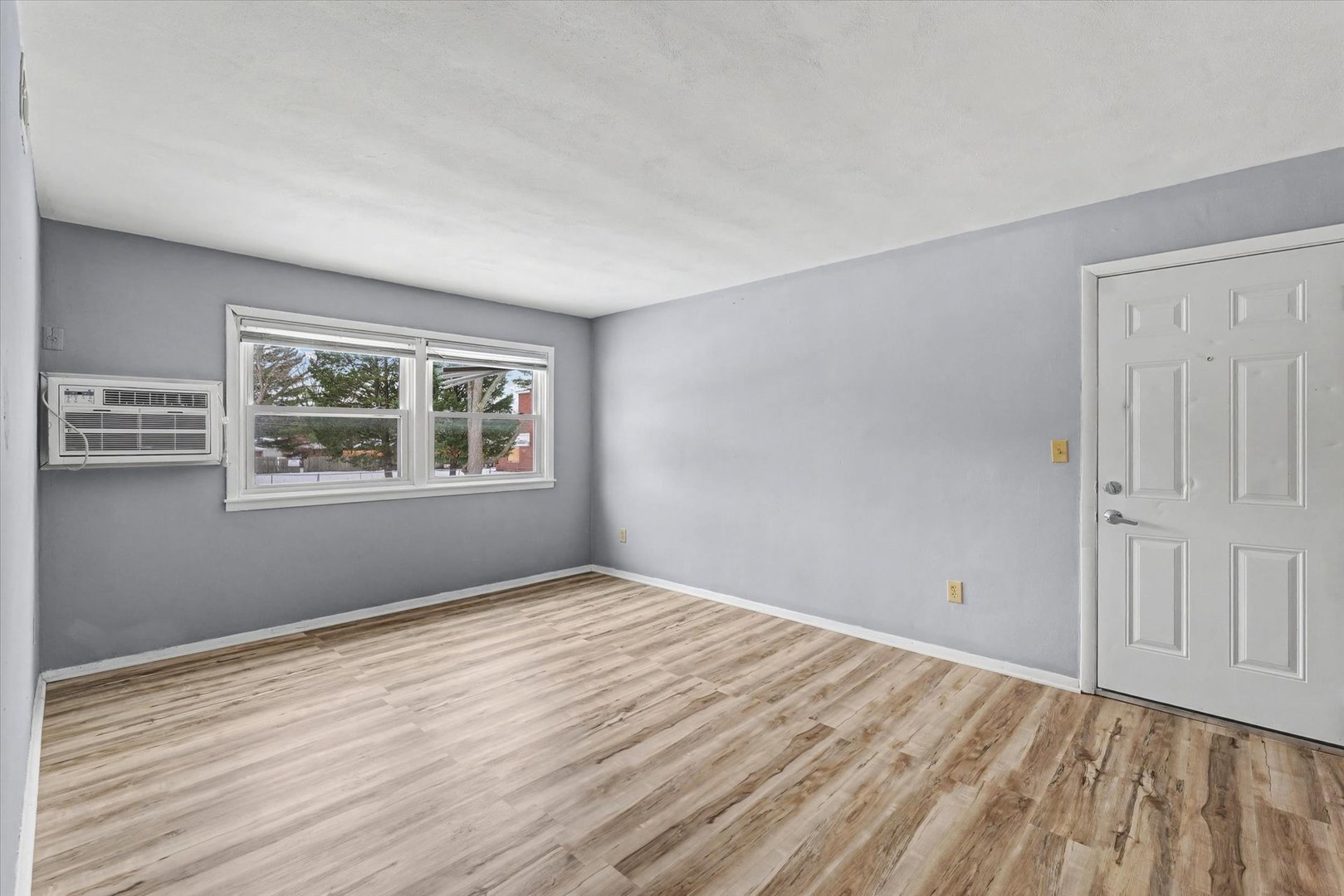 1306 Silver Street Urbana, IL 61801 - Photo 7 of 23