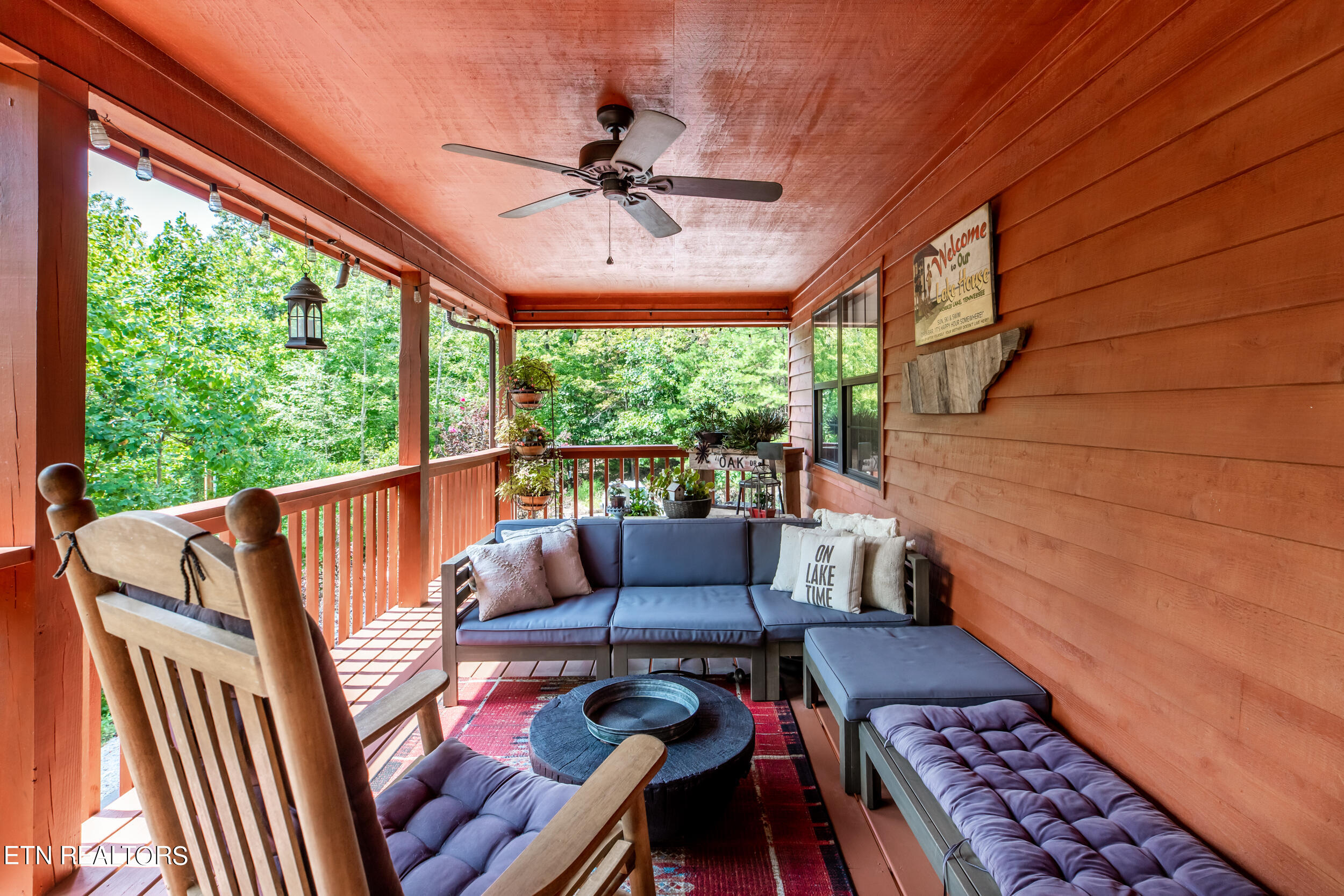 1194 Cove Pointe Road La Follette, TN 37766 - Photo 29 of 39 Main level covered porch