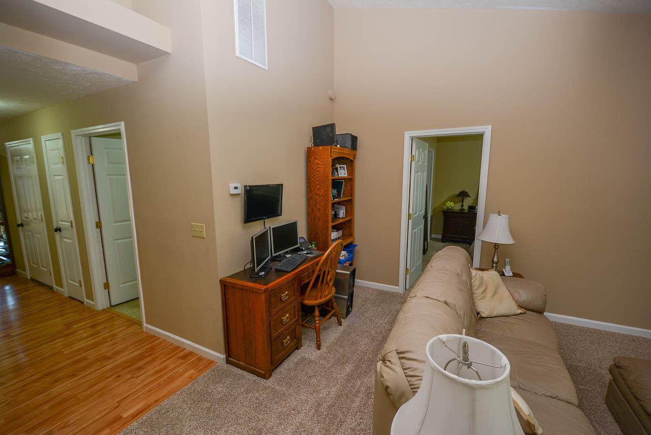 808 Silverwood Road Muncie, IN 47304 - Photo 14 of 32