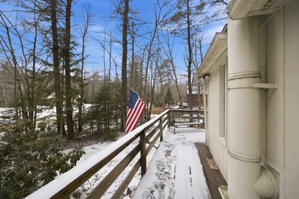 $348,000 | 1 Wentworth Lane, Barnstead, NH 03225
