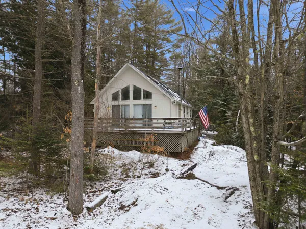 $348,000 | 1 Wentworth Lane, Barnstead, NH 03225
