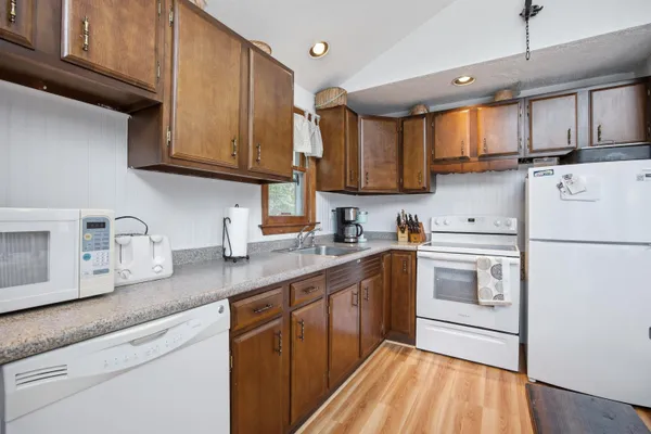 $348,000 | 1 Wentworth Lane, Barnstead, NH 03225