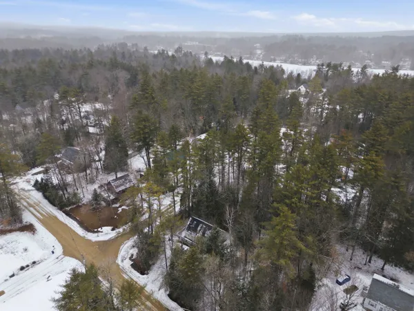 $348,000 | 1 Wentworth Lane, Barnstead, NH 03225