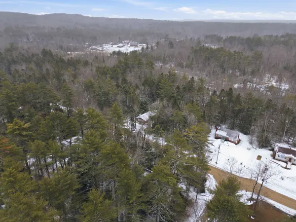 $348,000 | 1 Wentworth Lane, Barnstead, NH 03225