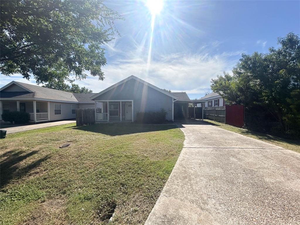 111 5 Points Road Waxahachie, TX 75165 - Photo 1 of 22 Gallery Image 1
