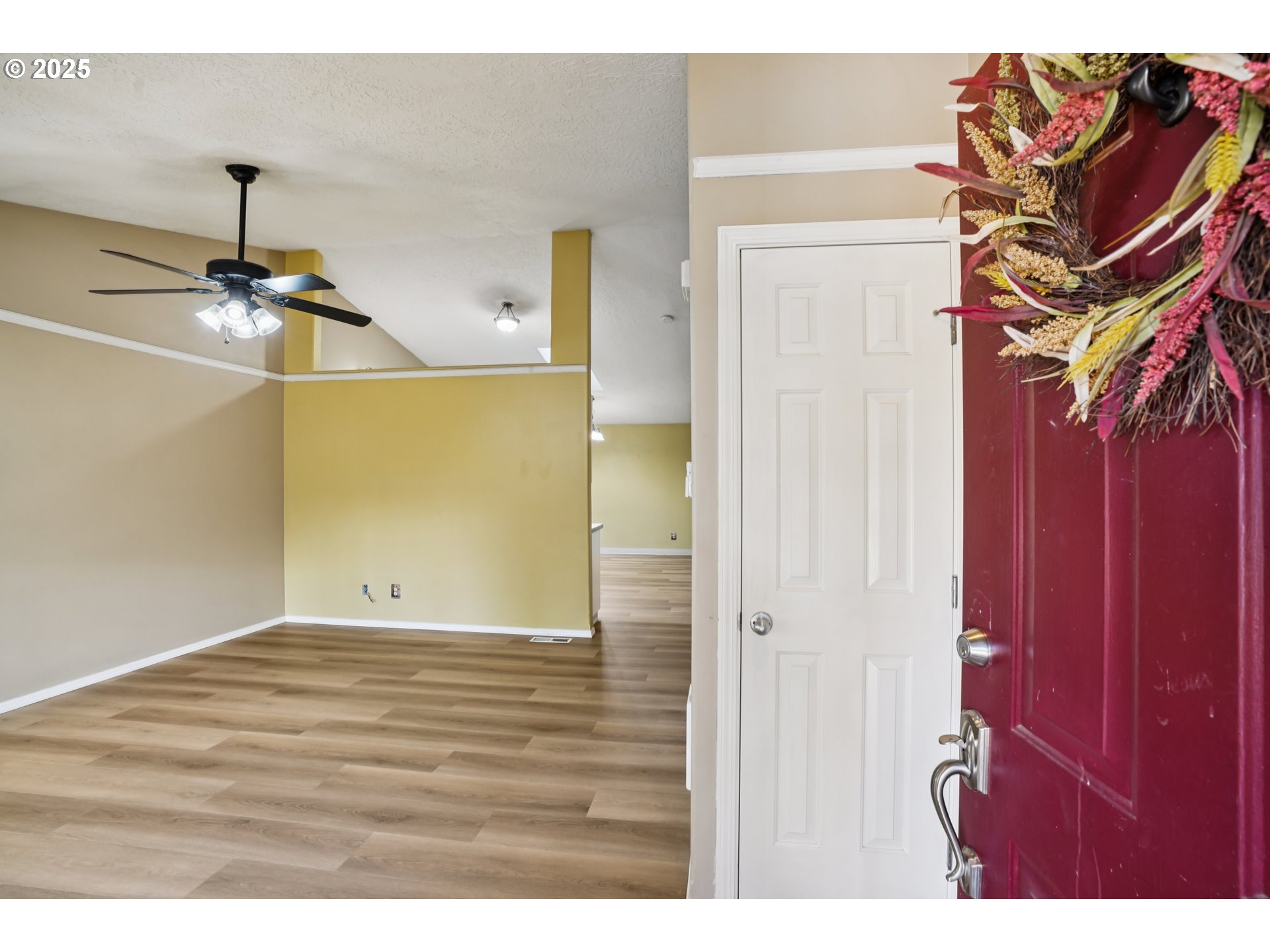 463 Hrubetz Road Southeast Salem, OR 97302 - Photo 3 of 27 Gallery Image 3