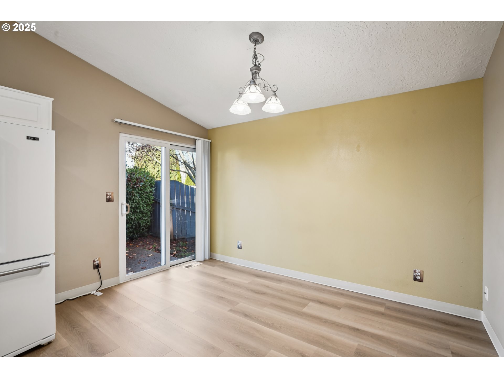 463 Hrubetz Road Southeast Salem, OR 97302 - Photo 9 of 27 Gallery Image 9