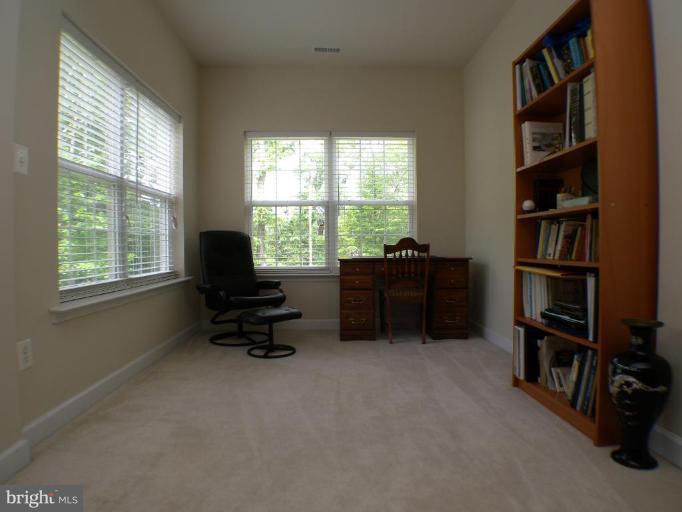 8116 Mississippi Road Laurel, MD 20724 - Photo 14 of 30 Sitting Room