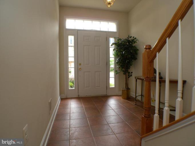 8116 Mississippi Road Laurel, MD 20724 - Photo 23 of 30 Entrance / Foyer