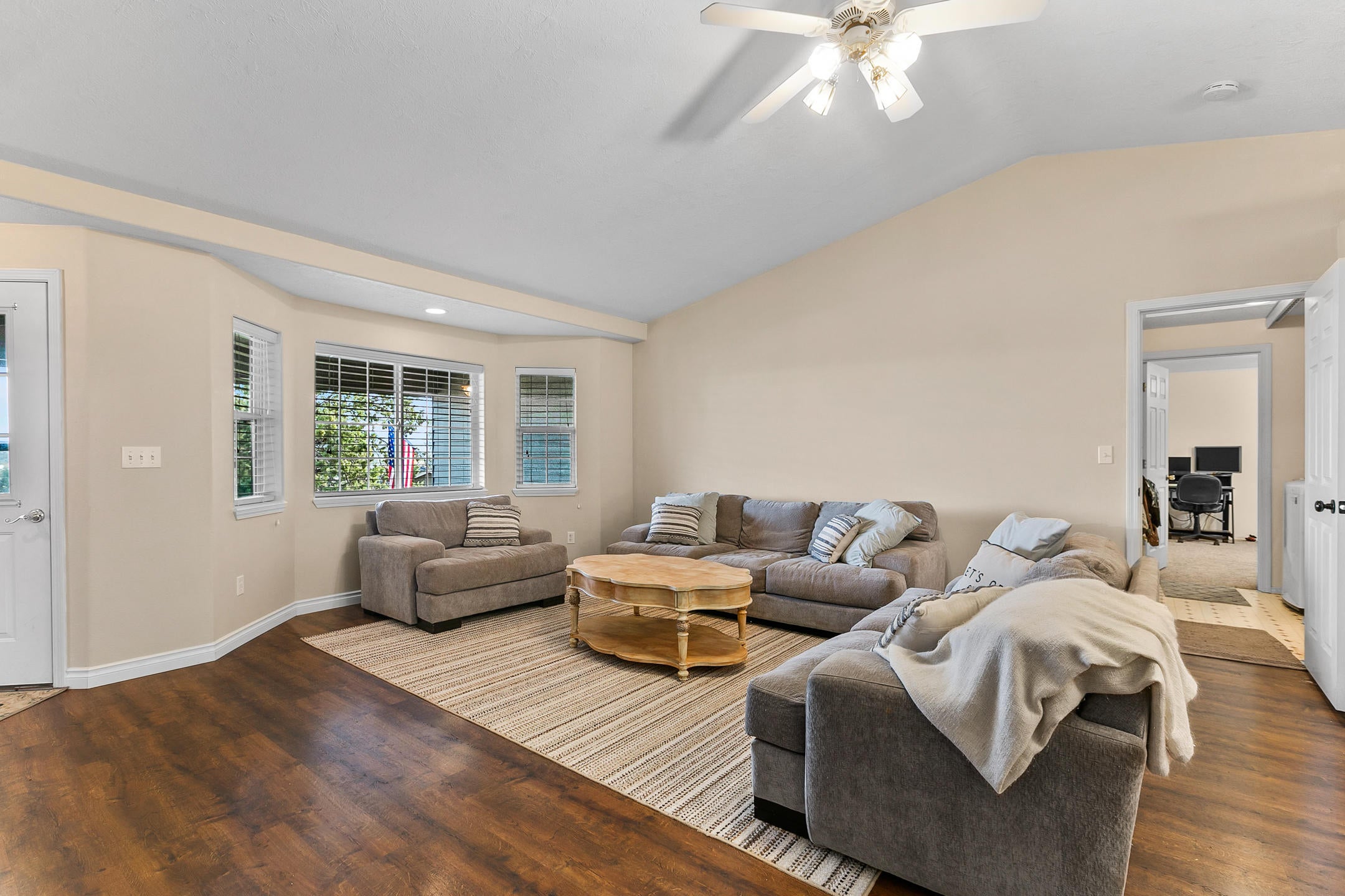2020_11_04_697_deer_ridge_ct_madras-39
