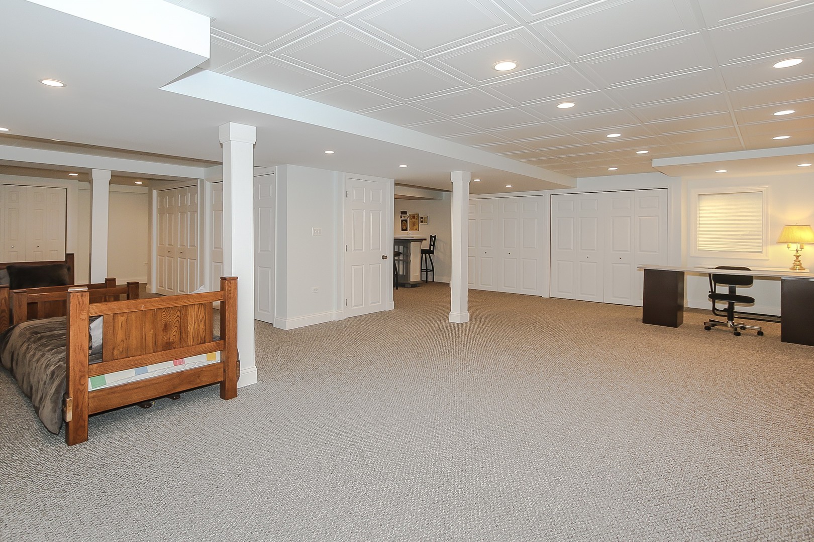 617 West Ruhl Road Palatine, IL 60074 - Photo 35 of 47 a view of livingroom with furniture