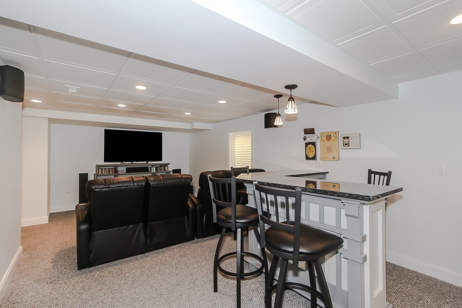 617 West Ruhl Road Palatine, IL 60074 - Photo 37 of 47 a view of a livingroom with furniture and a flat screen tv