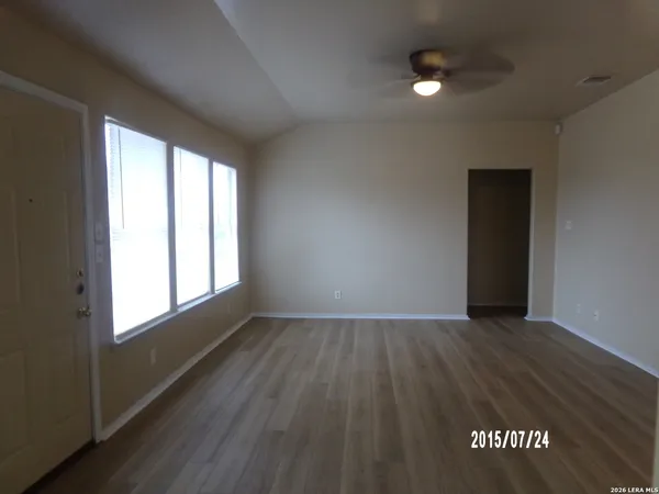 $1,750 | 8802 Slumber Lane, Converse, TX 78109