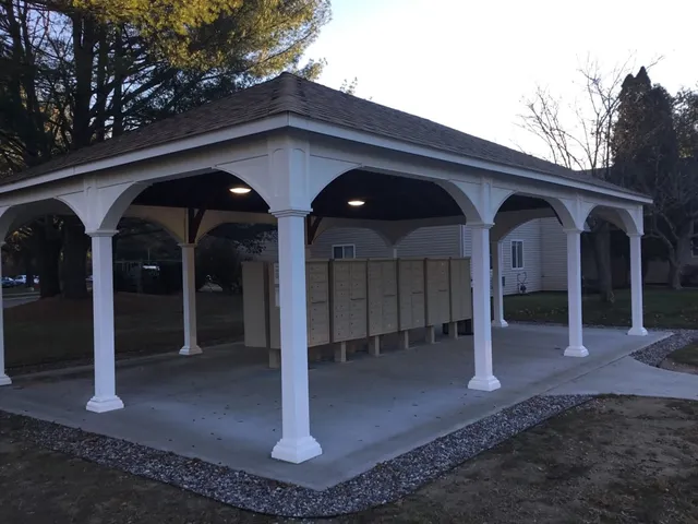 $989 | 419 East River Street, Orange, MA 01364