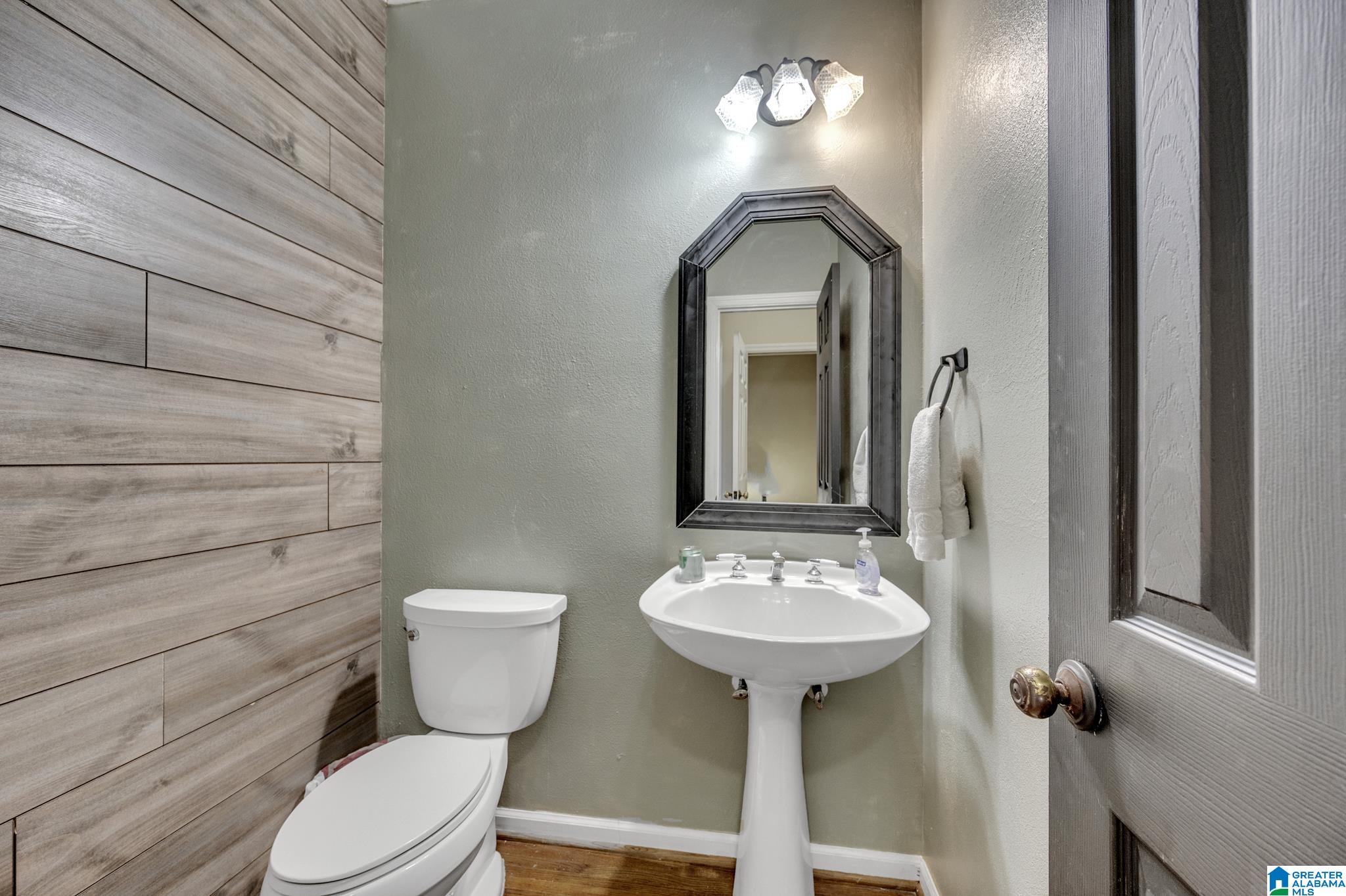 1413 Eden Ridge Circle Birmingham, AL 35244 - Photo 2 of 49