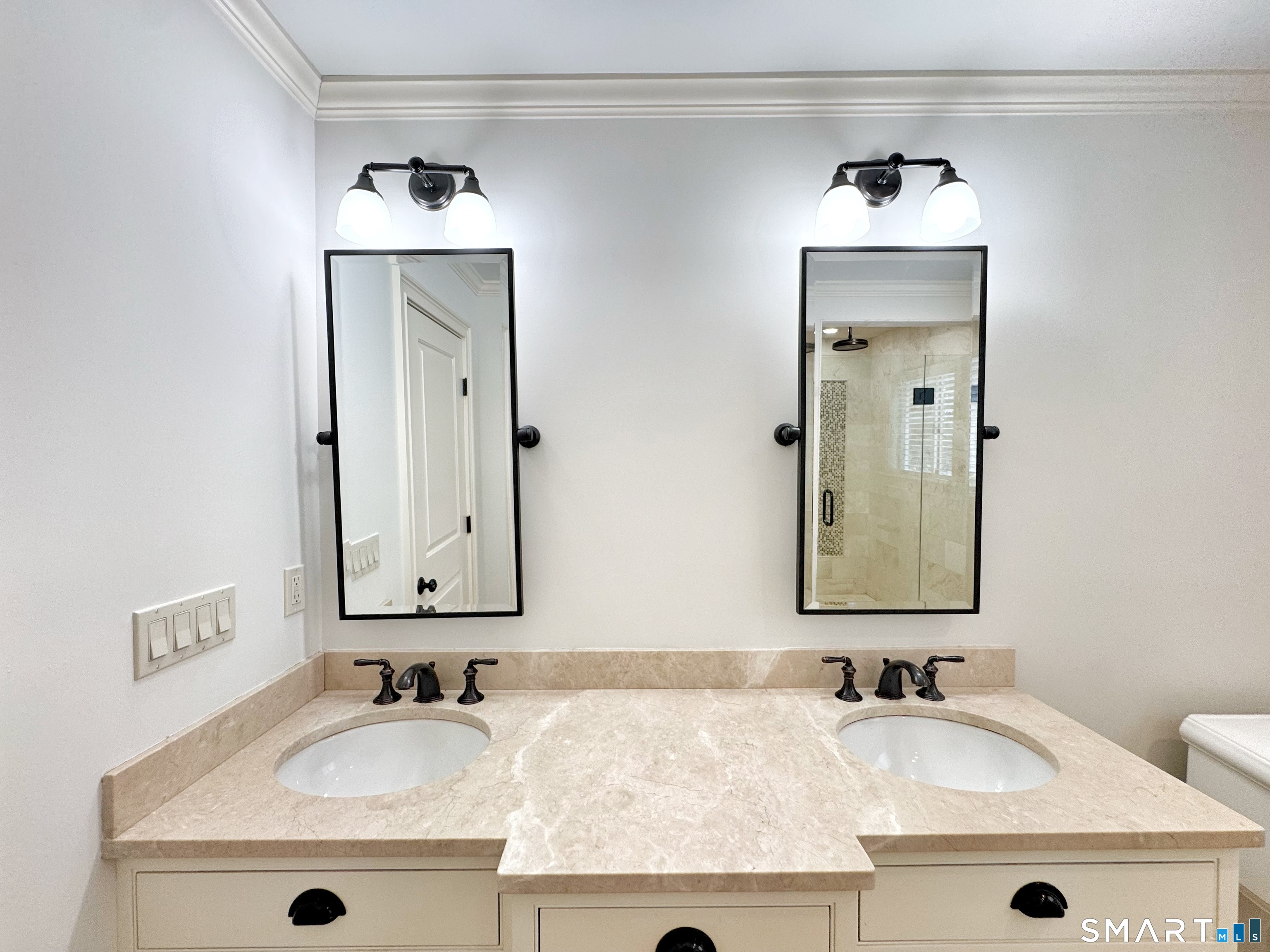 10 Harvann Road Norwalk, CT 06850 - Photo 15 of 35