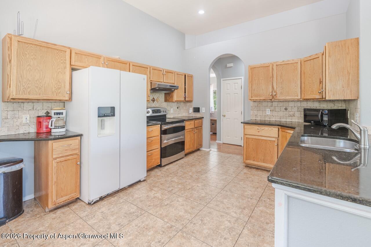 3228 F 1/4 Road Clifton, CO 81520 - Photo 6 of 23 6