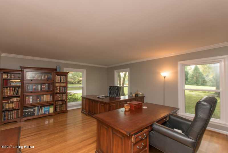 6610 Foxcroft Road Prospect, KY 40059 - Photo 9 of 61 Small4water#water